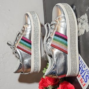 PAZZLE Color Panel Toe Lace-Up Rhinestone Flatform Sneaker 18981